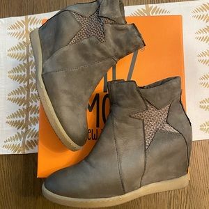 Mix Mooz leather star Avi rock wedge sneakers heels zipper 39 brown gray